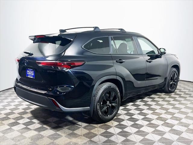 2024 Toyota Highlander Hybrid XLE