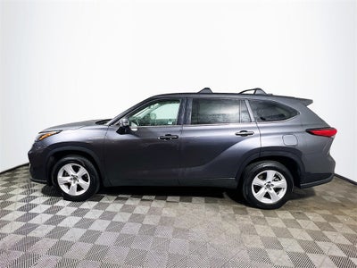 2023 Toyota Highlander LE