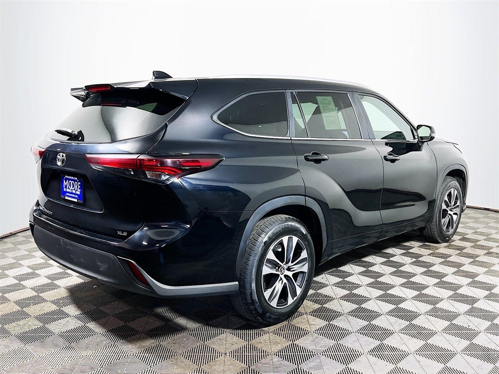 2024 Toyota Highlander XLE