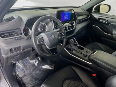 2024 Toyota Highlander XSE