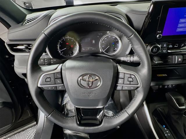 2024 Toyota Highlander XSE