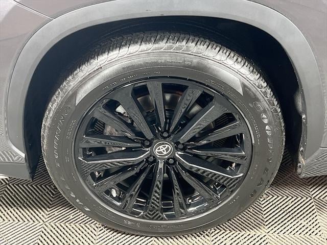 2024 Toyota Highlander XSE