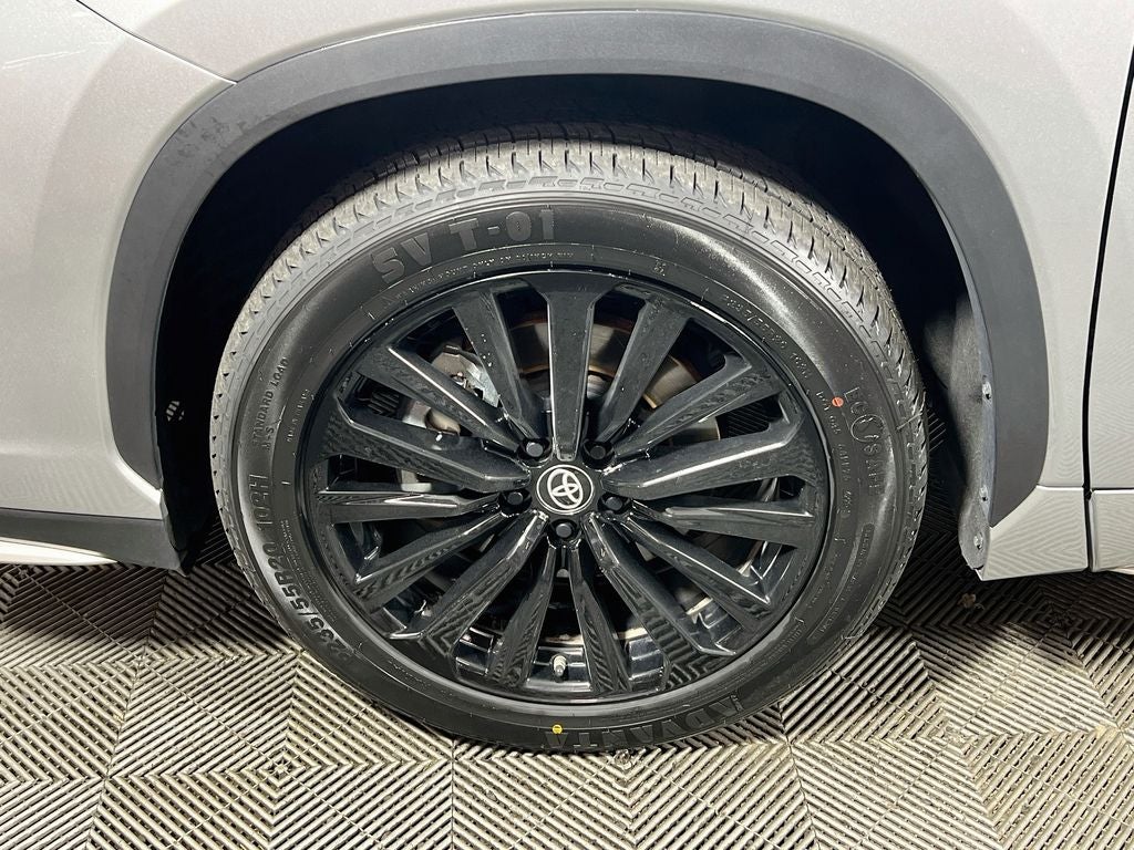 2025 Toyota Highlander XSE