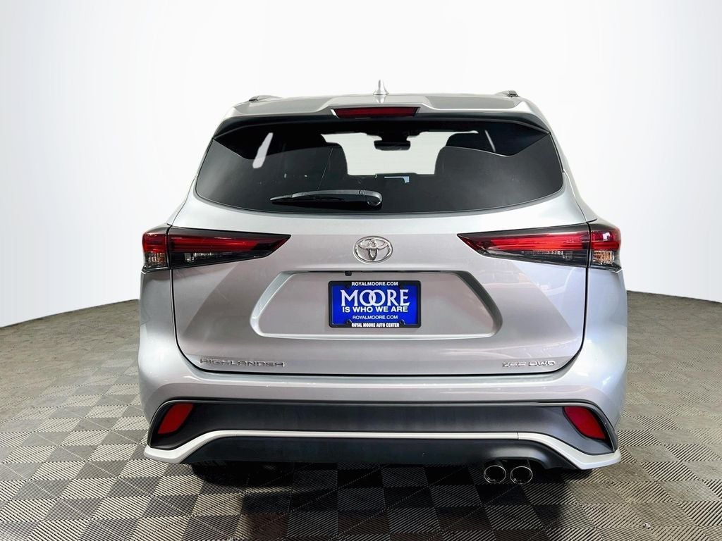 2025 Toyota Highlander XSE