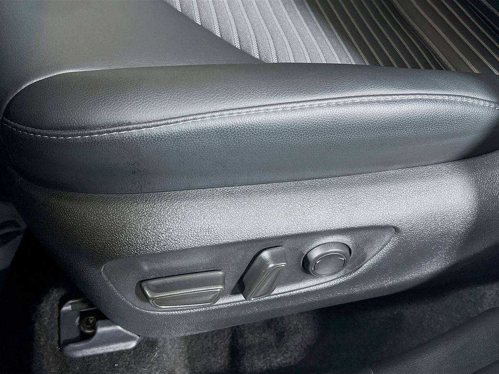 2025 Toyota Highlander XSE