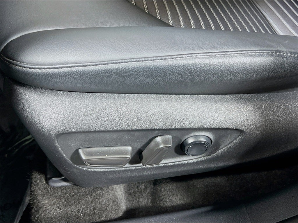 2025 Toyota Highlander XSE