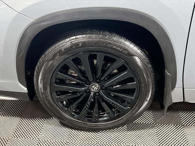 2025 Toyota Highlander XSE