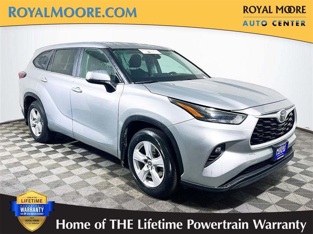 2024 Toyota Highlander LE