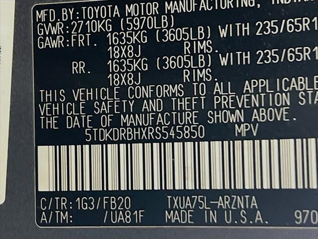 2024 Toyota Highlander LE