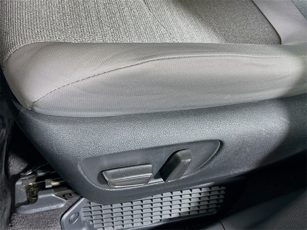 2024 Toyota Sienna LE 8 Passenger