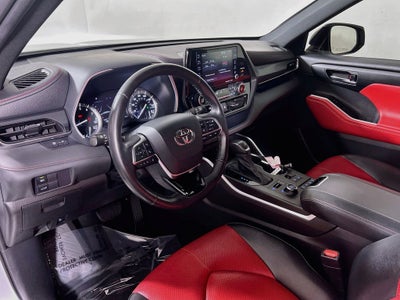 2021 Toyota Highlander XSE