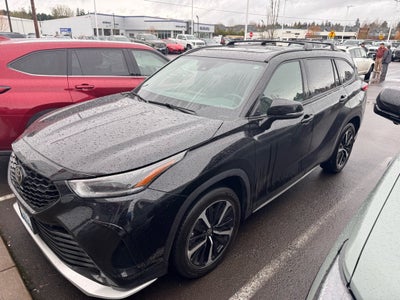 2022 Toyota Highlander XSE