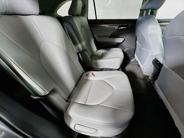 2023 Toyota Highlander Hybrid Limited