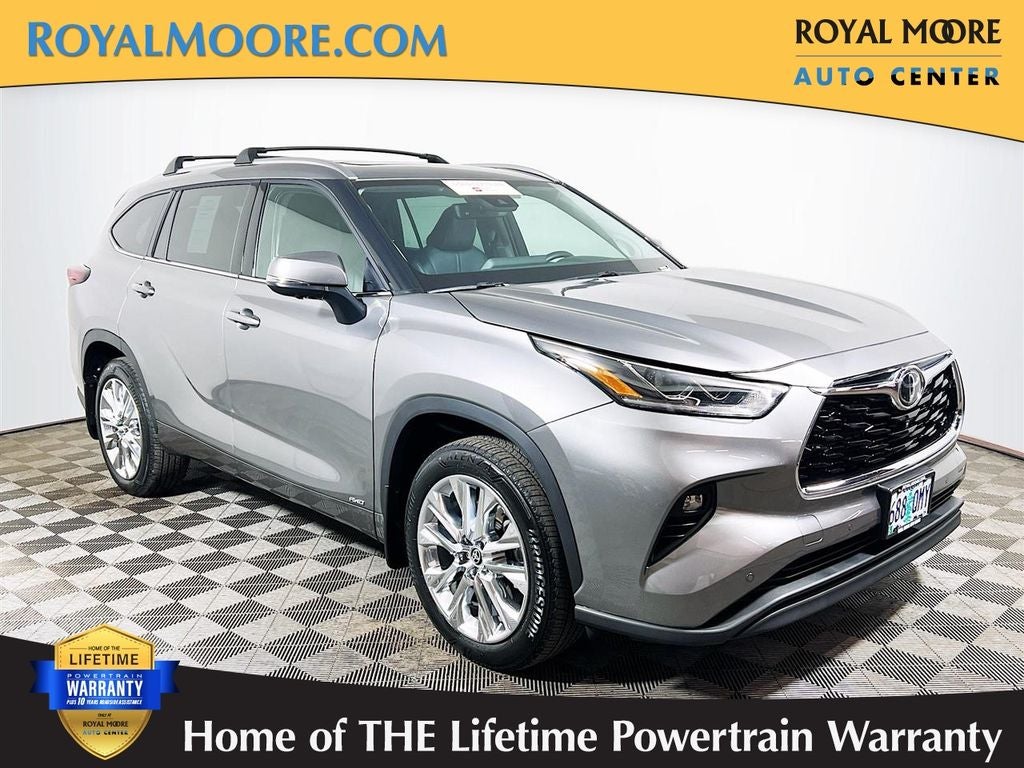 2025 Toyota Highlander Hybrid Limited