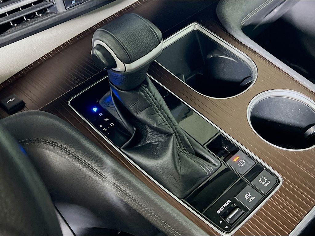 2022 Toyota Sienna XLE 8 Passenger