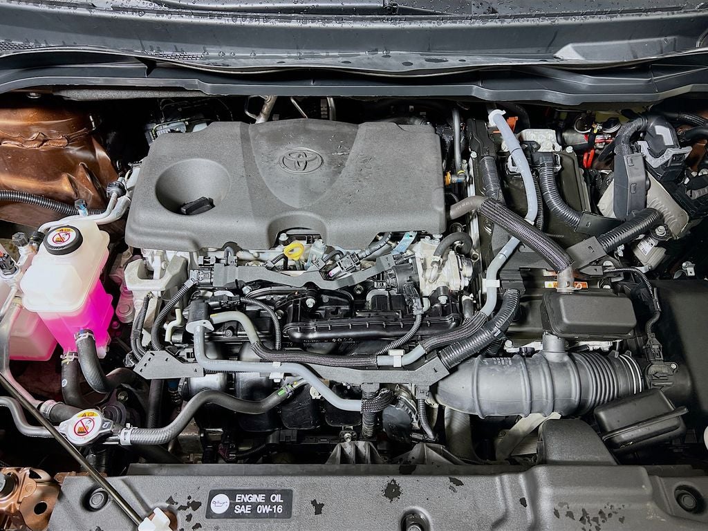 2022 Toyota Sienna XLE 8 Passenger