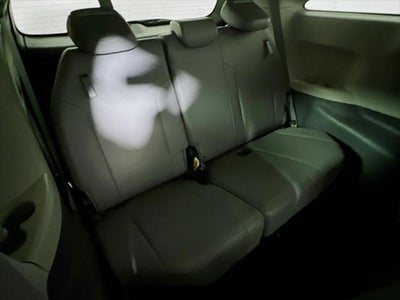 2022 Toyota Sienna XLE 8 Passenger