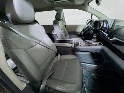 2024 Toyota Sienna XLE