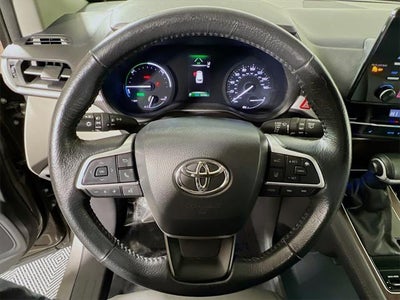 2024 Toyota Sienna XLE