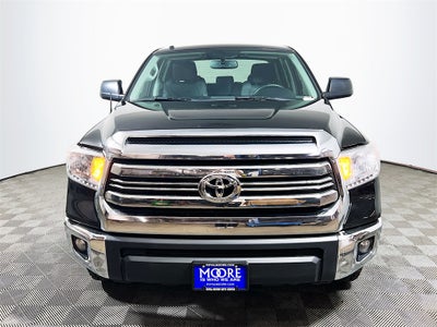 2017 Toyota Tundra SR5 5.7L V8