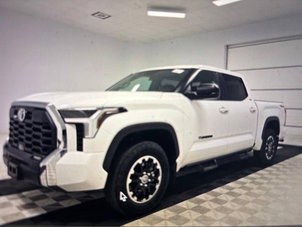 2024 Toyota Tundra SR5