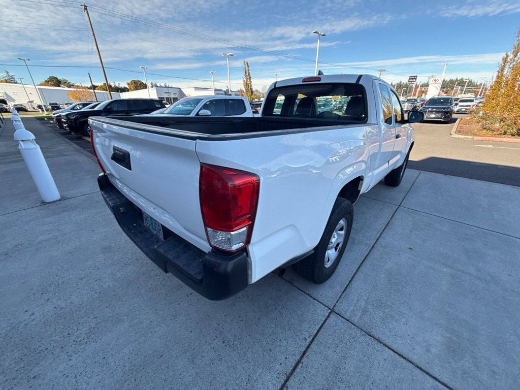 2017 Toyota Tacoma SR
