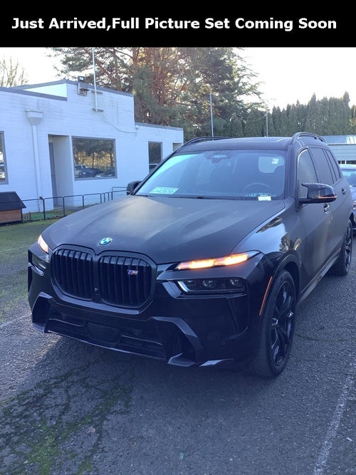 2024 BMW X7 M60i