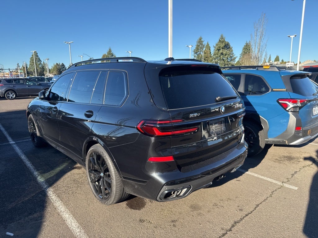 2024 BMW X7 M60i