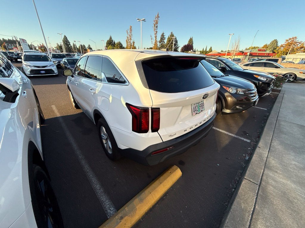 2021 Kia Sorento LX