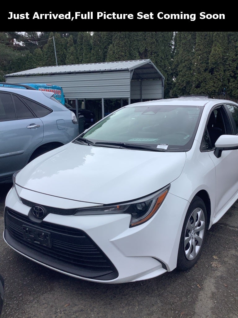 2024 Toyota Corolla LE