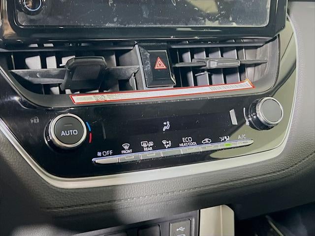 2025 Toyota Corolla Cross LE