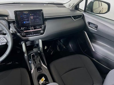 2025 Toyota Corolla Cross LE