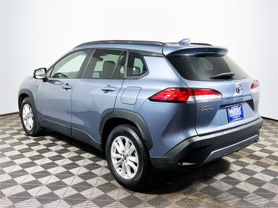 2024 Toyota Corolla Cross LE