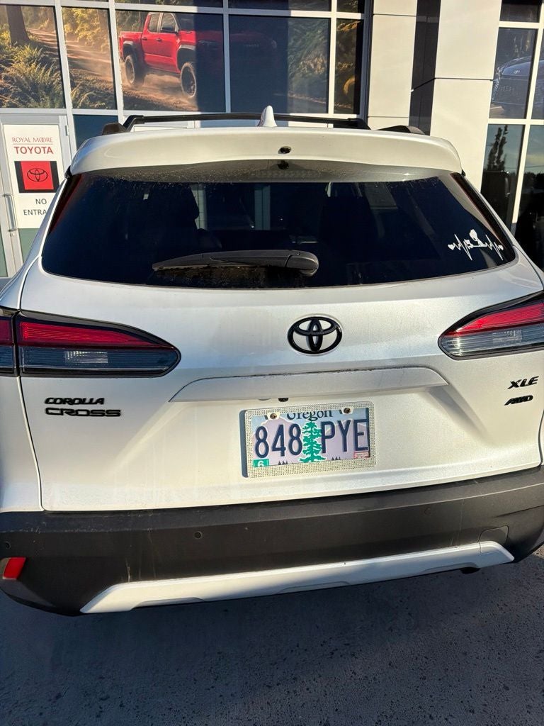 2024 Toyota Corolla Cross XLE