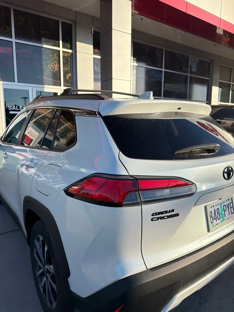 2024 Toyota Corolla Cross XLE