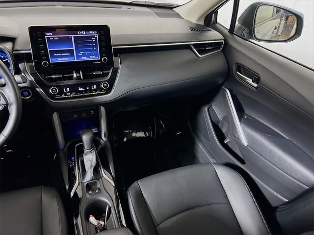 2022 Toyota Corolla Cross XLE