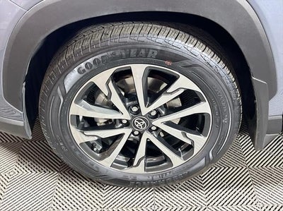 2022 Toyota Corolla Cross XLE