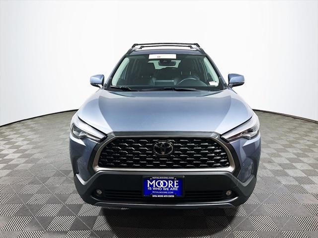2022 Toyota Corolla Cross XLE