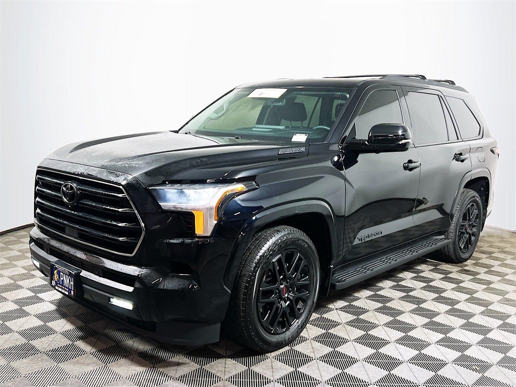 2024 Toyota Sequoia SR5