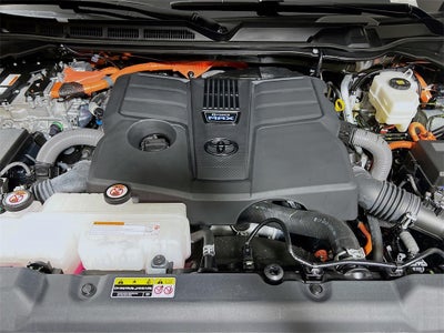 2024 Toyota Sequoia SR5