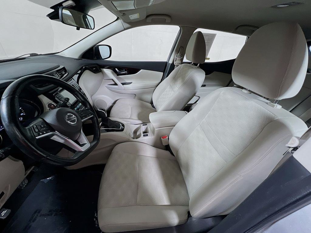 2021 Nissan Rogue Sport SV