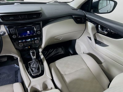 2021 Nissan Rogue Sport SV