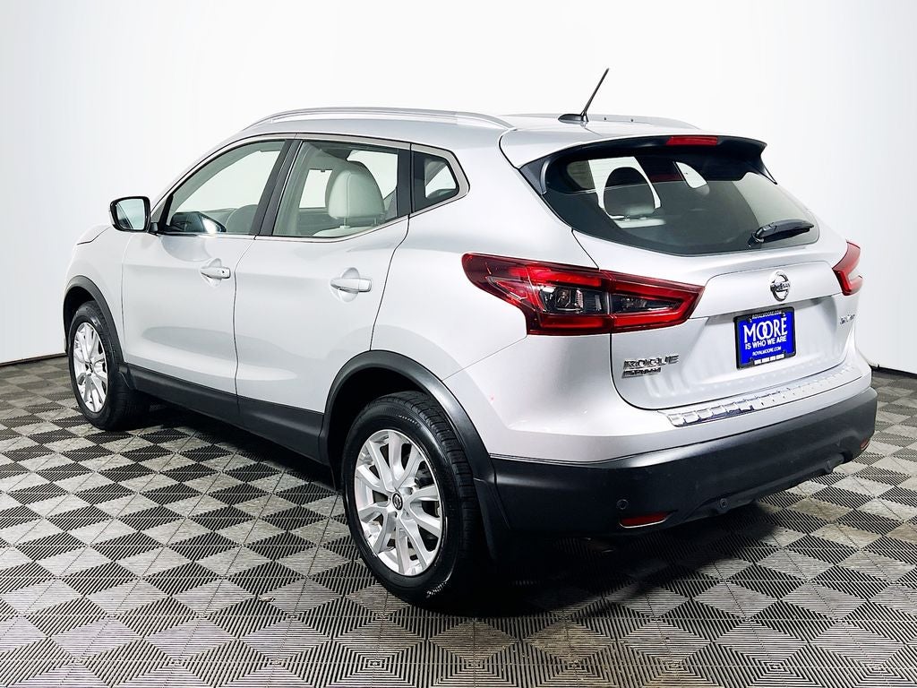 2021 Nissan Rogue Sport SV
