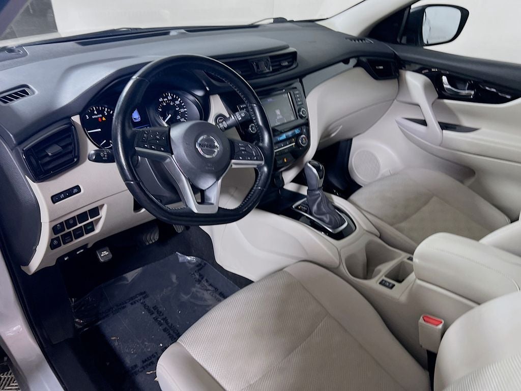 2021 Nissan Rogue Sport SV