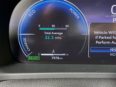 2025 Toyota Crown Signia XLE