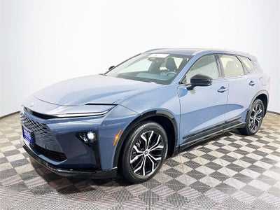 2025 Toyota Crown Signia XLE