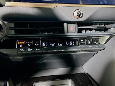 2025 Toyota Crown Signia XLE