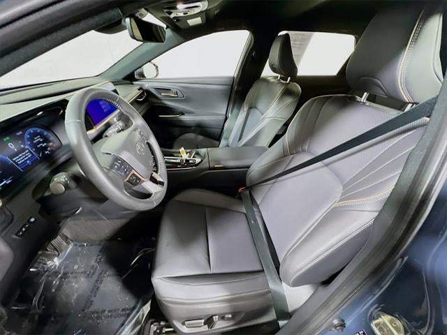 2025 Toyota Crown Signia XLE