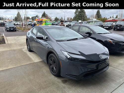 2024 Toyota Prius LE