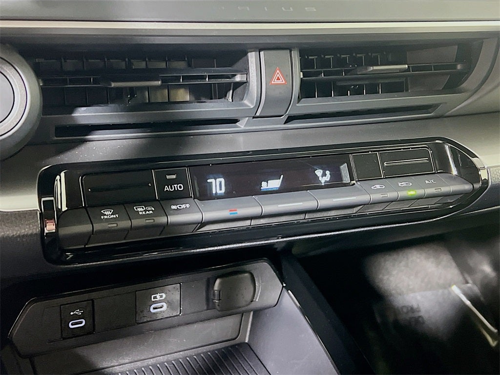 2024 Toyota Prius LE